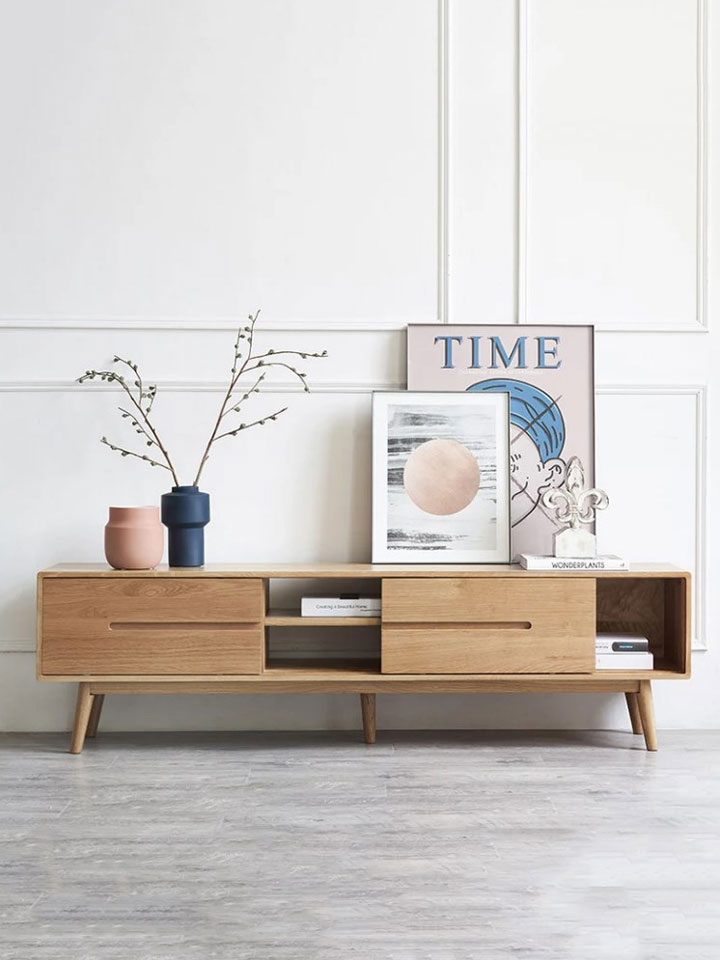 Mẫu sản phẩm kệ tivi gỗ Sồi (Oak) với thiết kế cổ điển cùng kích thước vừa phải