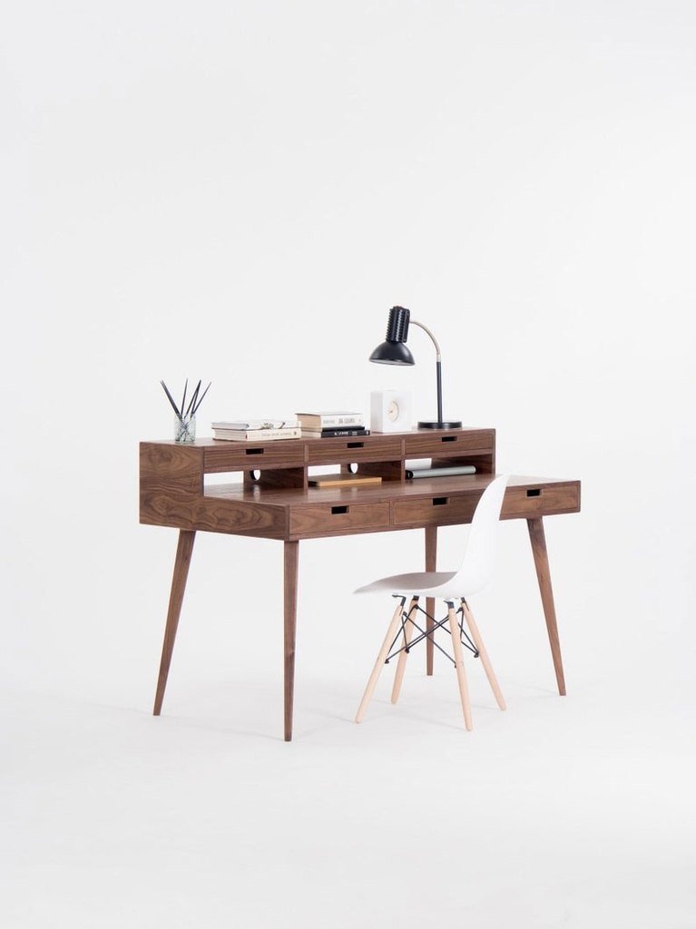 ban-lam-viec-go-tan-bi-dai-140-rong-70-cao-75-cm-23393