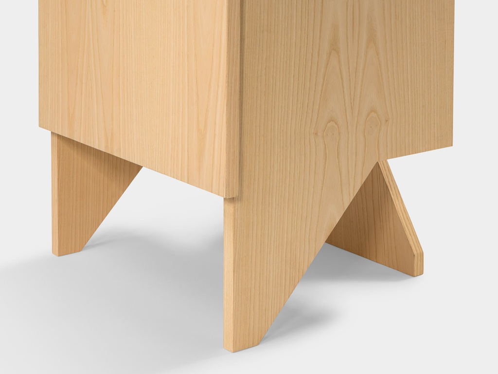 tu-quan-ao-go-tan-bi-cao-200-ngang-58-rong-51-cm-23752